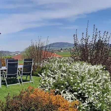 Wallersee Apartment *
